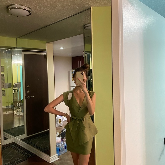 Finder keepers dress - Picture 2 of 2